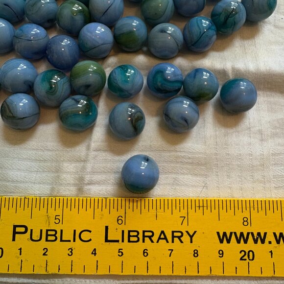 Glass Marbles Blue Glass Green Blue Swirl Lot of 40 - Picture 1 of 2